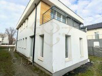 Eladó téglalakás, Siófokon 49.9 M Ft, 2 szobás