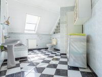 Eladó családi ház, XVI. kerületben 360 M Ft, 5+1 szobás