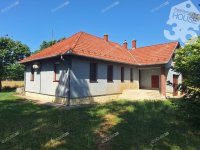 Eladó családi ház, Kiskunfélegyházán 89.9 M Ft, 5 szobás