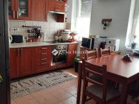 Eladó téglalakás, Vácon 70.5 M Ft, 1+2 szobás