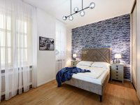 Eladó téglalakás, V. kerületben 197.739 M Ft, 3 szobás