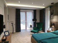 Eladó családi ház, Kecskeméten 379 M Ft, 10 szobás