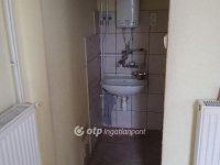 Eladó üzlethelyiség