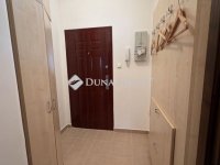 Kiadó téglalakás, albérlet, Pécsett 220 E Ft / hó, 3 szobás
