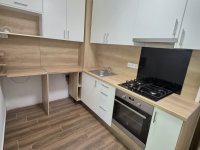 Eladó panellakás, Pécsett, Varsány utcában 45.5 M Ft, 2 szobás
