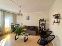 Eladó panellakás, Pápán 37.49 M Ft, 1+3 szobás