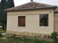 Eladó családi ház