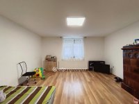 Eladó családi ház, Csongrádon 42 M Ft, 4 szobás
