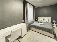 Eladó családi ház, Szigethalmon 259.9 M Ft, 7 szobás