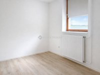 Eladó téglalakás, Szegeden 48.99 M Ft, 3 szobás