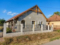 Eladó családi ház, Solton 42 M Ft, 1+1 szobás