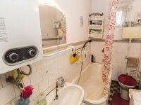 Eladó családi ház, Rumon 44.9 M Ft, 4 szobás