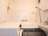 Eladó panellakás, III. kerületben 64.9 M Ft, 2 szobás