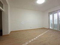 Eladó téglalakás, Komlón 16.9 M Ft, 1+1 szobás