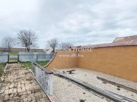 Eladó családi ház, Császáron 38.9 M Ft, 3 szobás