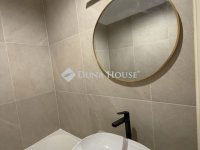 Eladó panellakás, Pécsett 51.9 M Ft, 2 szobás