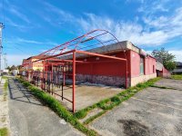 Eladó családi ház, Oroszlányban 40 M Ft, 5 szobás