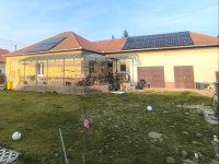 Eladó családi ház, Üllésen 62 M Ft, 3 szobás
