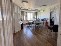 Eladó téglalakás, II. kerületben 320 M Ft, 10 szobás