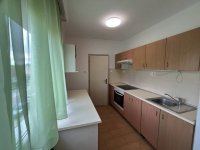 Kiadó téglalakás, albérlet, Pápán 150 E Ft / hó, 3 szobás