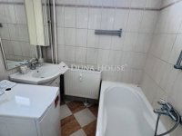 Eladó téglalakás, Pécsett 49.99 M Ft, 2 szobás