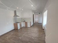 Eladó téglalakás, Neszmélyen 40.5 M Ft, 3 szobás