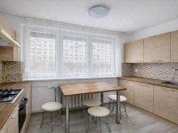 Eladó panellakás, III. kerületben 69.9 M Ft, 2 szobás