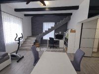 Eladó családi ház, Bugyin 94.9 M Ft, 4 szobás