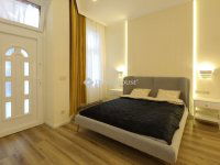 Eladó téglalakás, VIII. kerületben 186 M Ft, 3 szobás