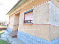 Eladó családi ház, Gádoroson 15 M Ft, 2 szobás