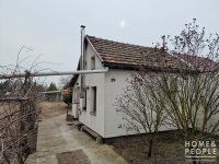 Eladó családi ház, Szegeden 38 M Ft, 2 szobás