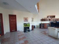 Eladó családi ház, XVII. kerületben 249 M Ft, 9 szobás