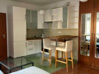 Kiadó téglalakás, albérlet, III. kerületben, Selmeci utcában