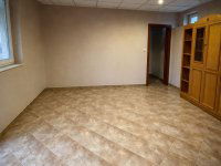 Eladó üzlethelyiség