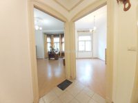 Eladó téglalakás, VI. kerületben 99.9 M Ft, 2 szobás