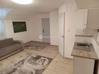 Eladó téglalakás, VIII. kerületben, Csobánc utcában 22.5 M Ft