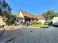 Eladó családi ház, Szigetszentmiklóson 149 M Ft, 5 szobás