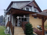 Eladó családi ház, Tápiószentmártonon 34.99 M Ft, 3 szobás