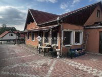 Eladó családi ház, Dunaújvárosban 62.5 M Ft, 6 szobás