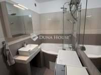 Eladó panellakás, IV. kerületben 66.5 M Ft, 2 szobás