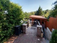 Eladó családi ház, Szentendrén 195 M Ft, 7 szobás