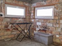 Eladó családi ház, Komáromban 26.9 M Ft, 1 szobás