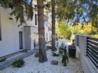 Eladó családi ház, Szentendrén 319 M Ft, 5 szobás