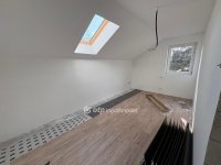 Eladó családi ház, Szigetszentmártonban 89.9 M Ft, 5+2 szobás