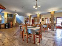 Eladó üzlethelyiség, Pátyon 585 M Ft / költözzbe.hu