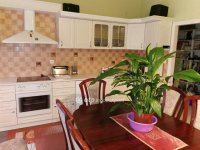 Eladó téglalakás, Kiskőrösön 87 M Ft, 1+2 szobás