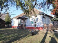Eladó családi ház