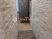 Eladó panellakás, XV. kerületben 61.9 M Ft, 2 szobás
