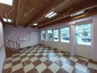 Eladó üzlethelyiség, Székesfehérvárott 0.28 M Ft, 2 szobás