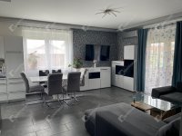 Eladó ikerház, Rábapatonán 68 M Ft, 3 szobás